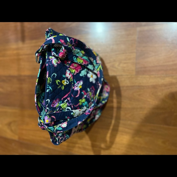 Vera Bradley Tote set - Picture 6 of 15